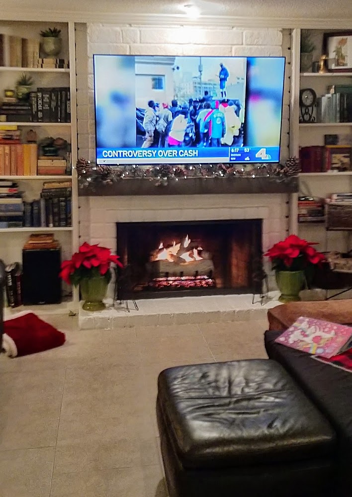 Backyard Expressions in Yorba Linda - FireplaceServiceFinder