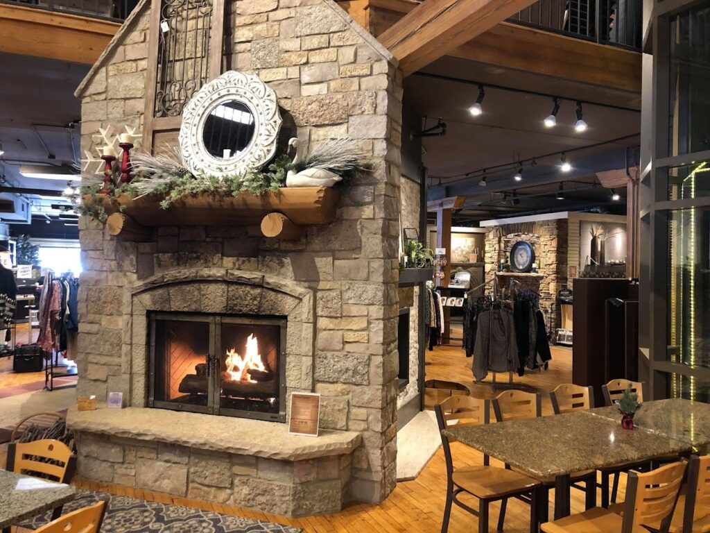 Benson Stone Company in Rockford - FireplaceServiceFinder
