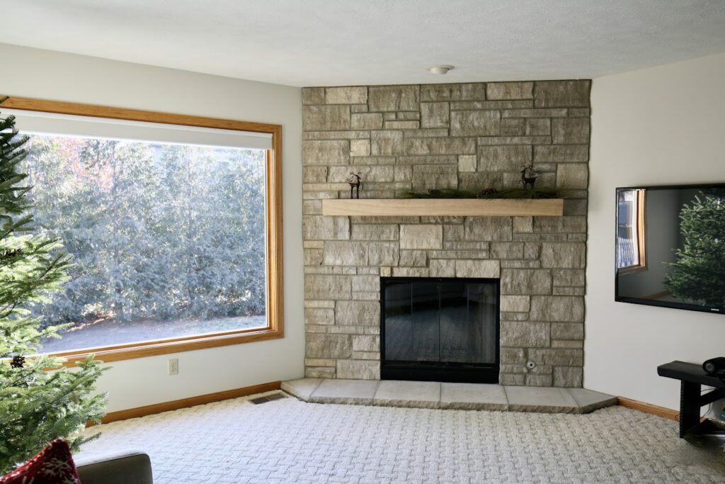 Edward's Stone - Lincoln in Roca - FireplaceServiceFinder