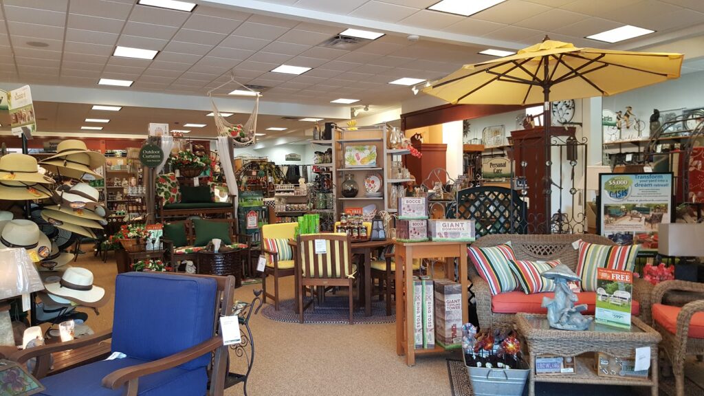 Plow & Hearth in Williamsburg - FireplaceServiceFinder
