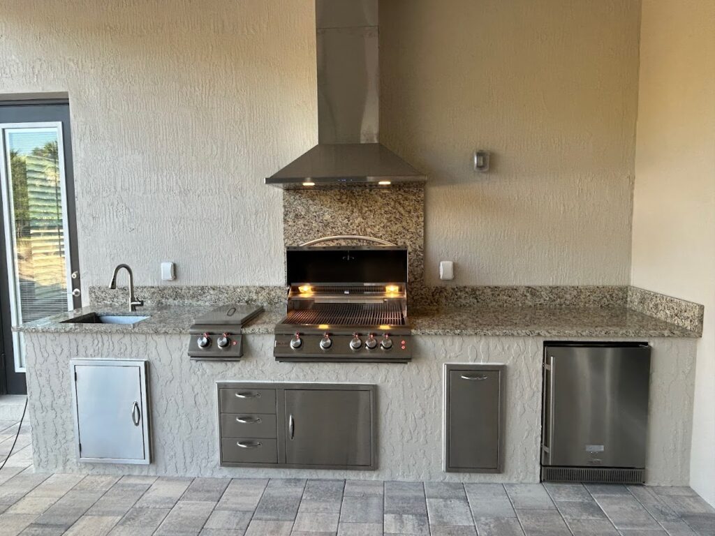 The Backyard Life in Palm City - FireplaceServiceFinder