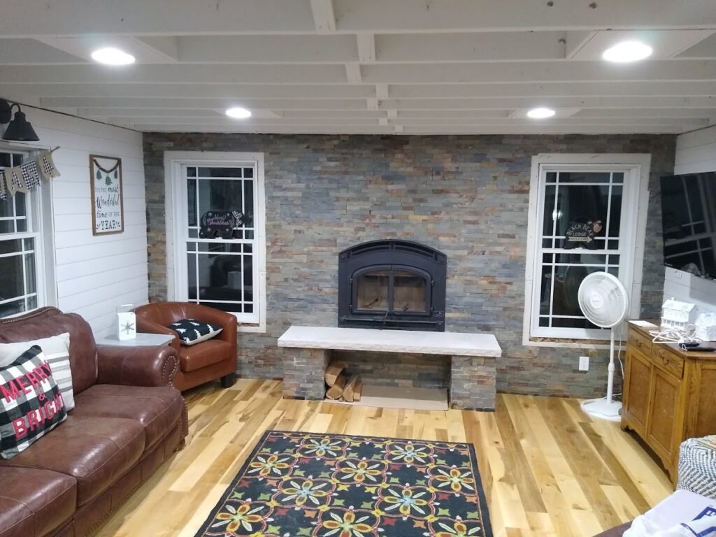 Trapper's Fireplace Gallery in Eagle River - FireplaceServiceFinder
