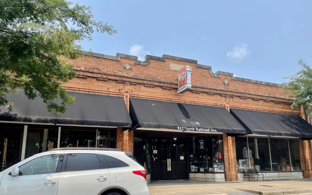 Winston Smith T Building Supply in Opelika - FireplaceServiceFinder